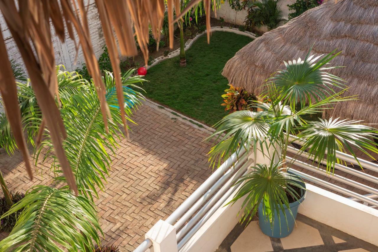 Hostal Quentin Puerto López Exterior foto